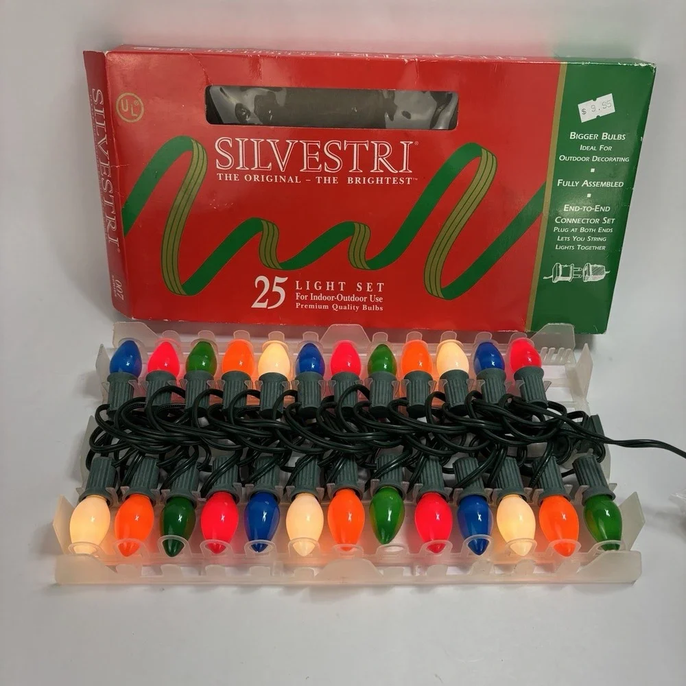 Vintage Silvestri Christmas Lights Multi Color Bulbs 25 Lights Indoor/Outdoor